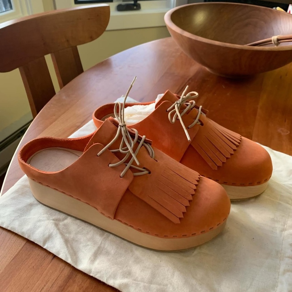 Bryr Clogs - Zoe Platform - Size 7/37 - Spritz - Like New Condition